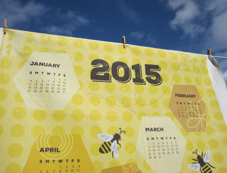 Photo detail of Bee Towel tea towel calendar by Lellobird