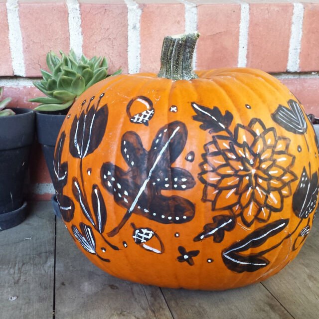 Folk Flora pumpkin by Lellobird